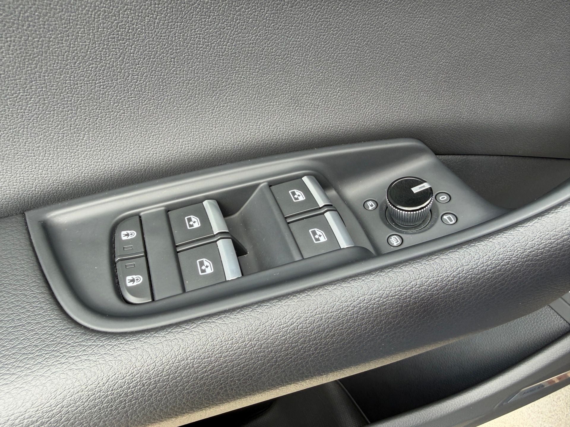 2021 Audi Q8 55 Premium Plus quattro