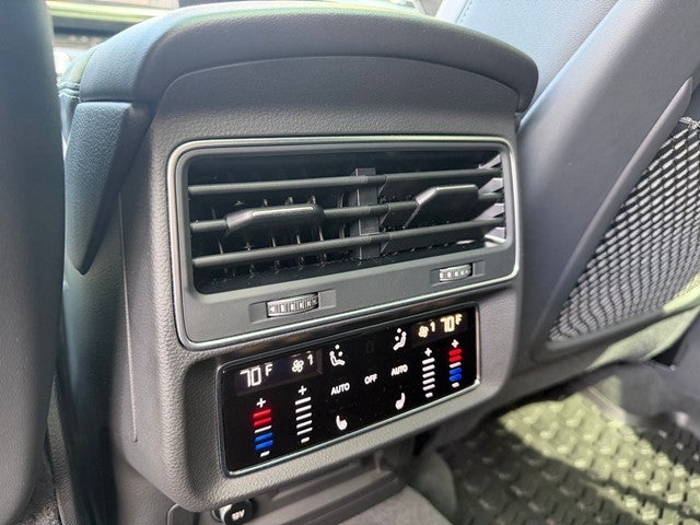 2021 Audi Q8 55 Premium Plus quattro