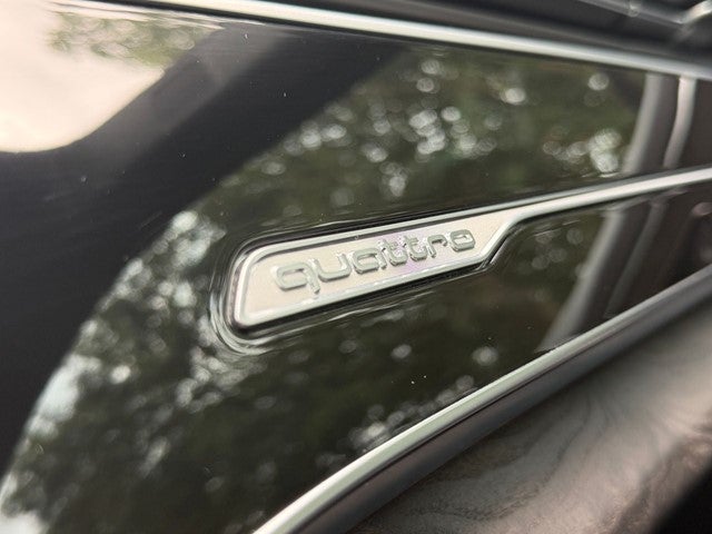 2021 Audi Q8 55 Premium Plus quattro