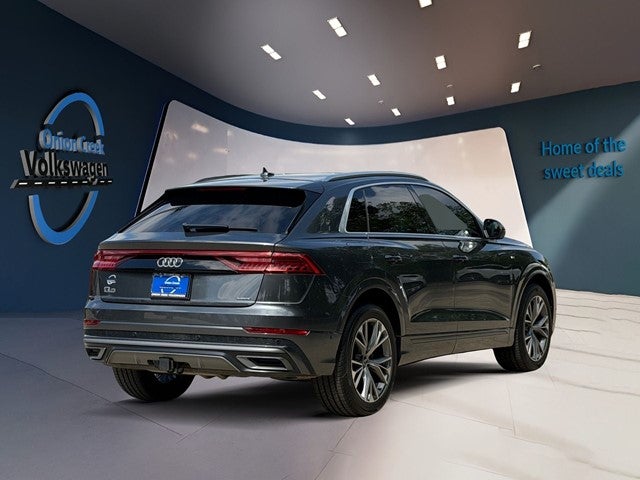 2021 Audi Q8 55 Premium Plus quattro