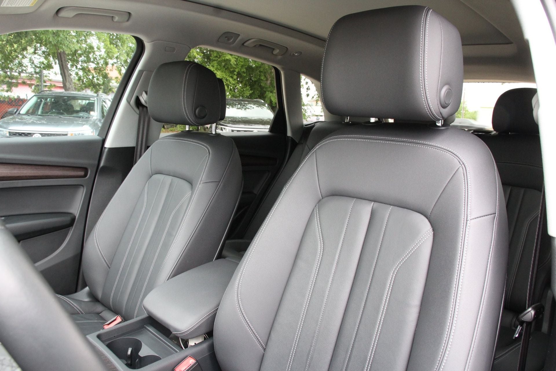 2023 Audi Q5 45 S line Premium quattro