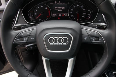 2023 Audi Q5 45 S line Premium quattro