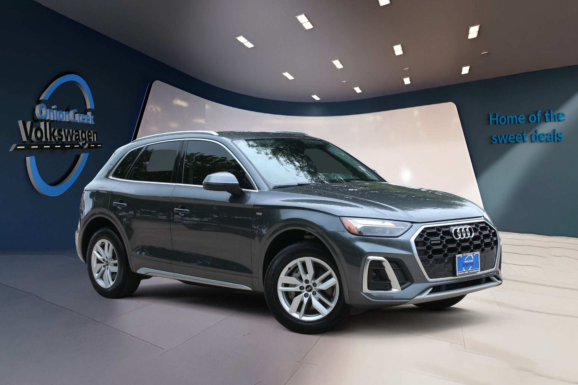 2023 Audi Q5 45 S line Premium quattro