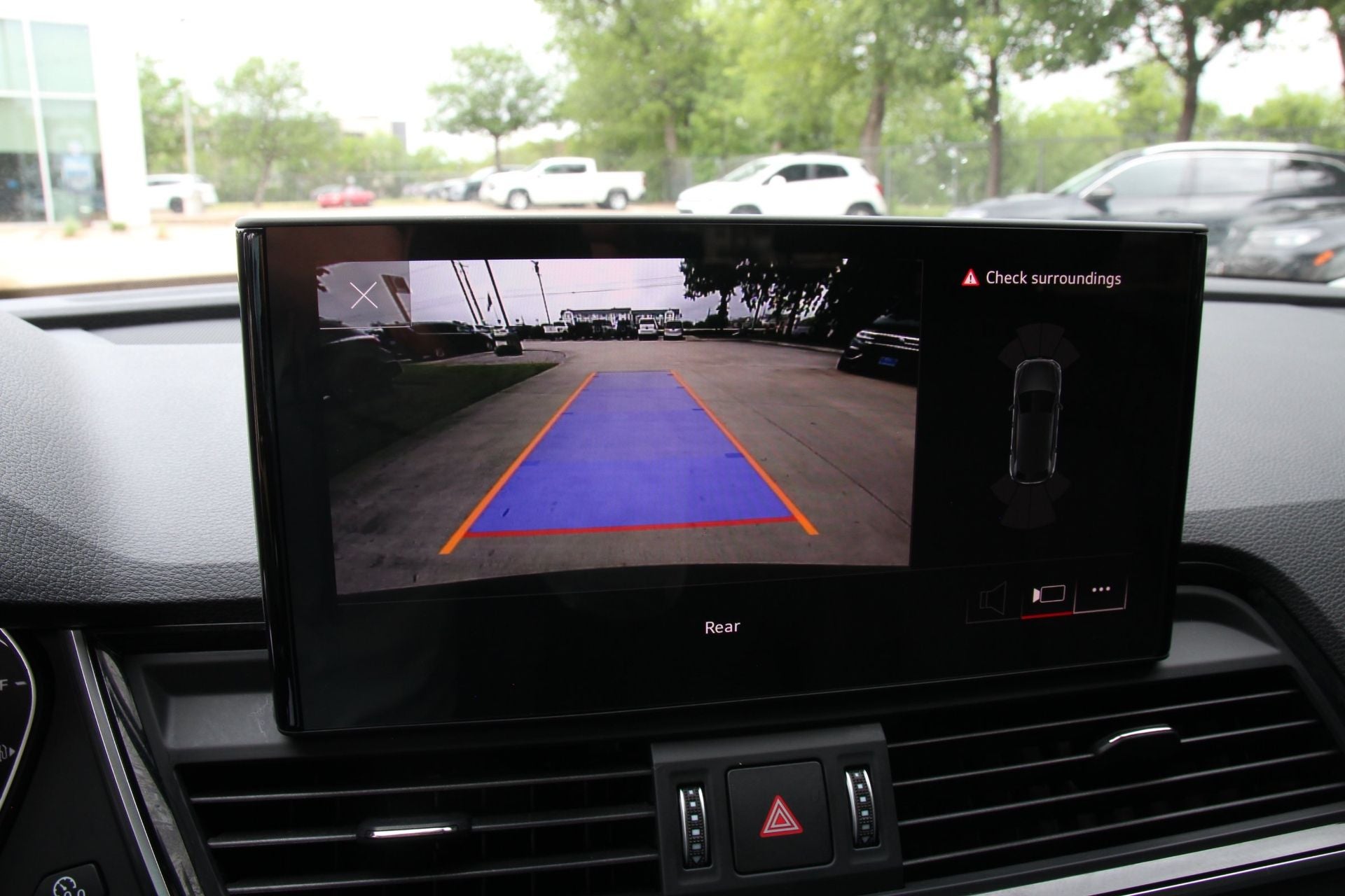 2023 Audi Q5 45 S line Premium quattro