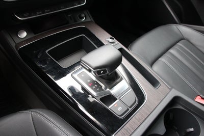 2023 Audi Q5 45 S line Premium quattro