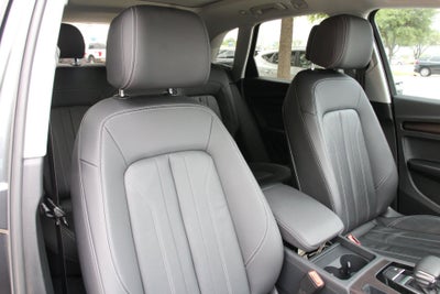 2023 Audi Q5 45 S line Premium quattro