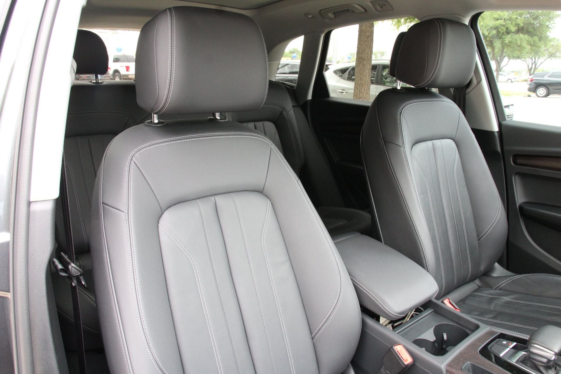 2023 Audi Q5 45 S line Premium quattro