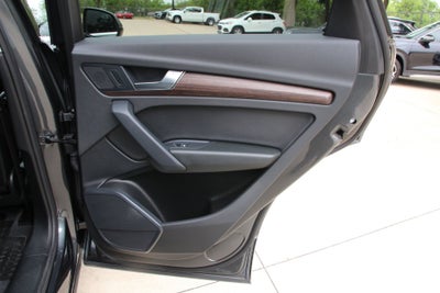 2023 Audi Q5 45 S line Premium quattro