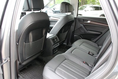 2023 Audi Q5 45 S line Premium quattro