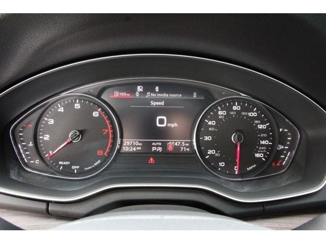 2023 Audi Q5 45 S line Premium quattro