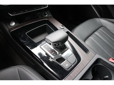2023 Audi Q5 45 S line Premium quattro