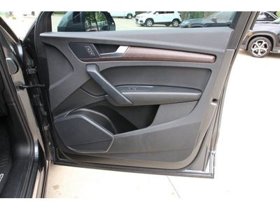 2023 Audi Q5 45 S line Premium quattro