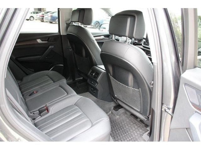 2023 Audi Q5 45 S line Premium quattro