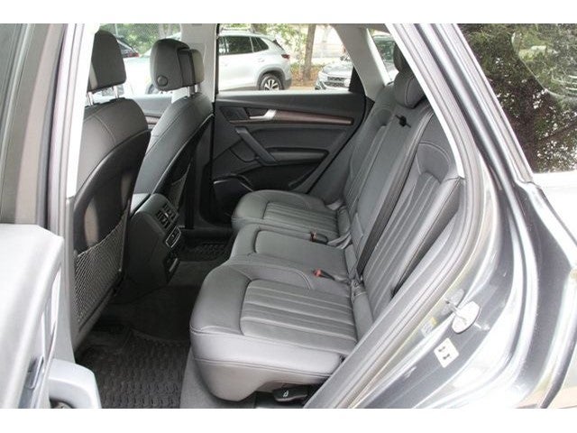 2023 Audi Q5 45 S line Premium quattro