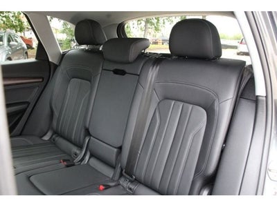 2023 Audi Q5 45 S line Premium quattro