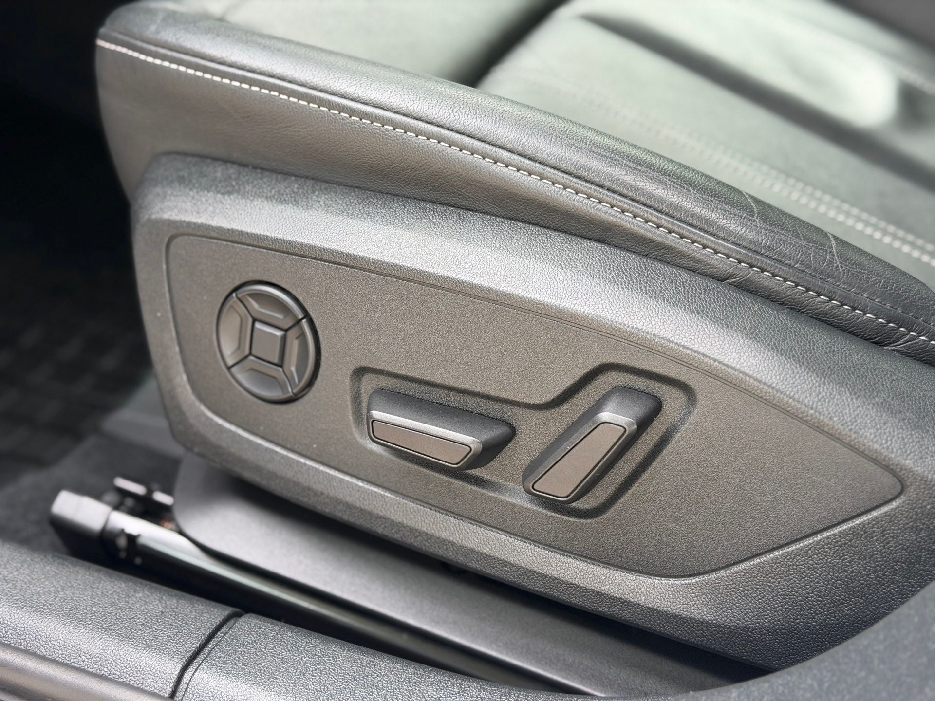 2023 Audi A3 FrontTrak