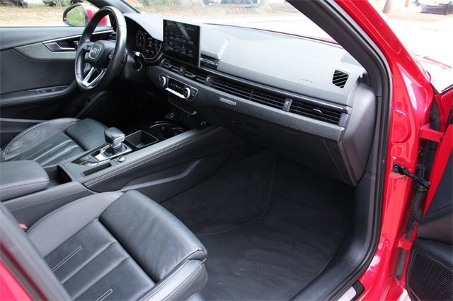 2023 Audi A4 45 S line Premium Plus quattro