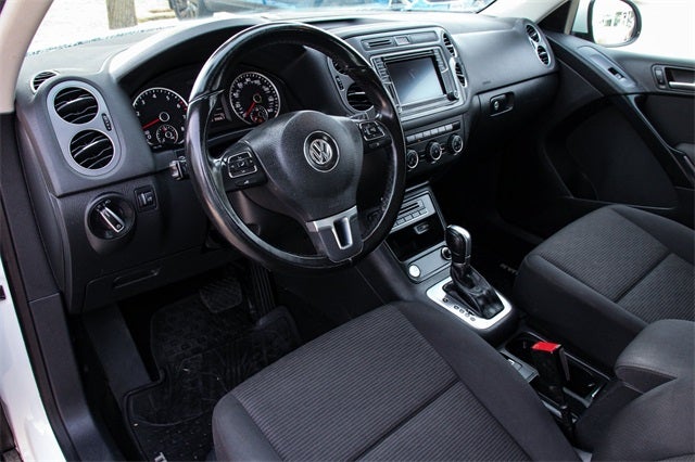 2018 Volkswagen Tiguan Limited 2.0T
