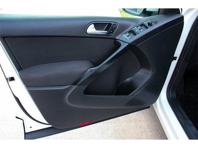 2018 Volkswagen Tiguan Limited 2.0T