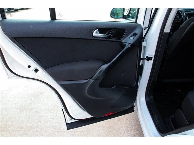 2018 Volkswagen Tiguan Limited 2.0T