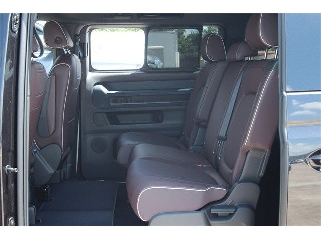 2025 Volkswagen ID. Buzz Pro S