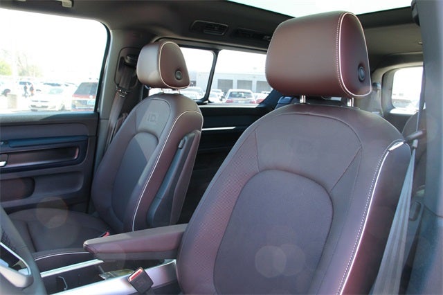 2025 Volkswagen ID. Buzz Pro S Plus