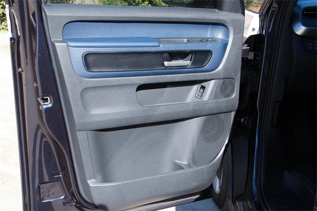 2025 Volkswagen ID. Buzz Pro S Plus