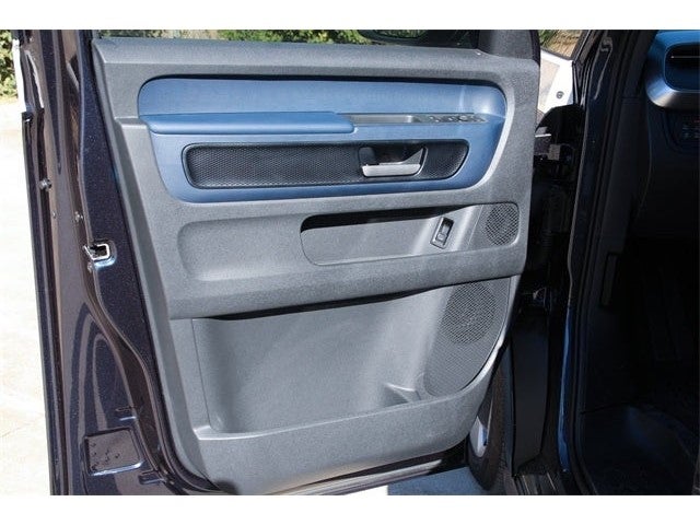 2025 Volkswagen ID. Buzz Pro S Plus