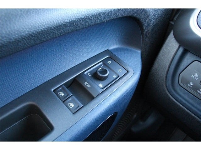 2025 Volkswagen ID. Buzz Pro S Plus