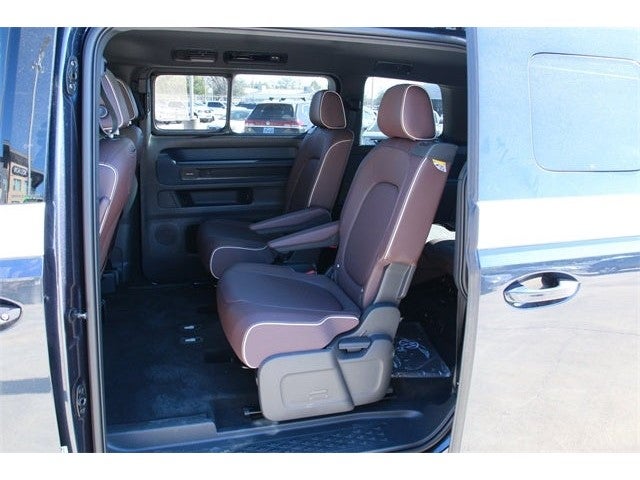 2025 Volkswagen ID. Buzz Pro S Plus