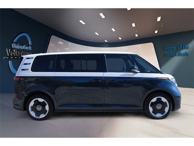 2025 Volkswagen ID. Buzz Pro S Plus