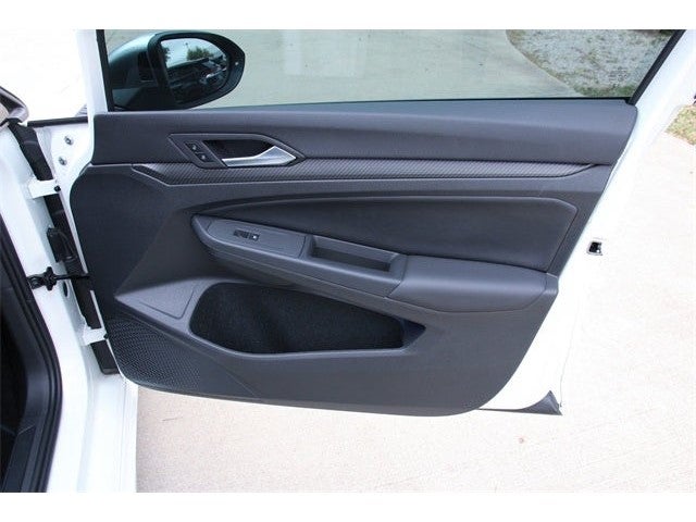 2024 Volkswagen Golf R 2.0T