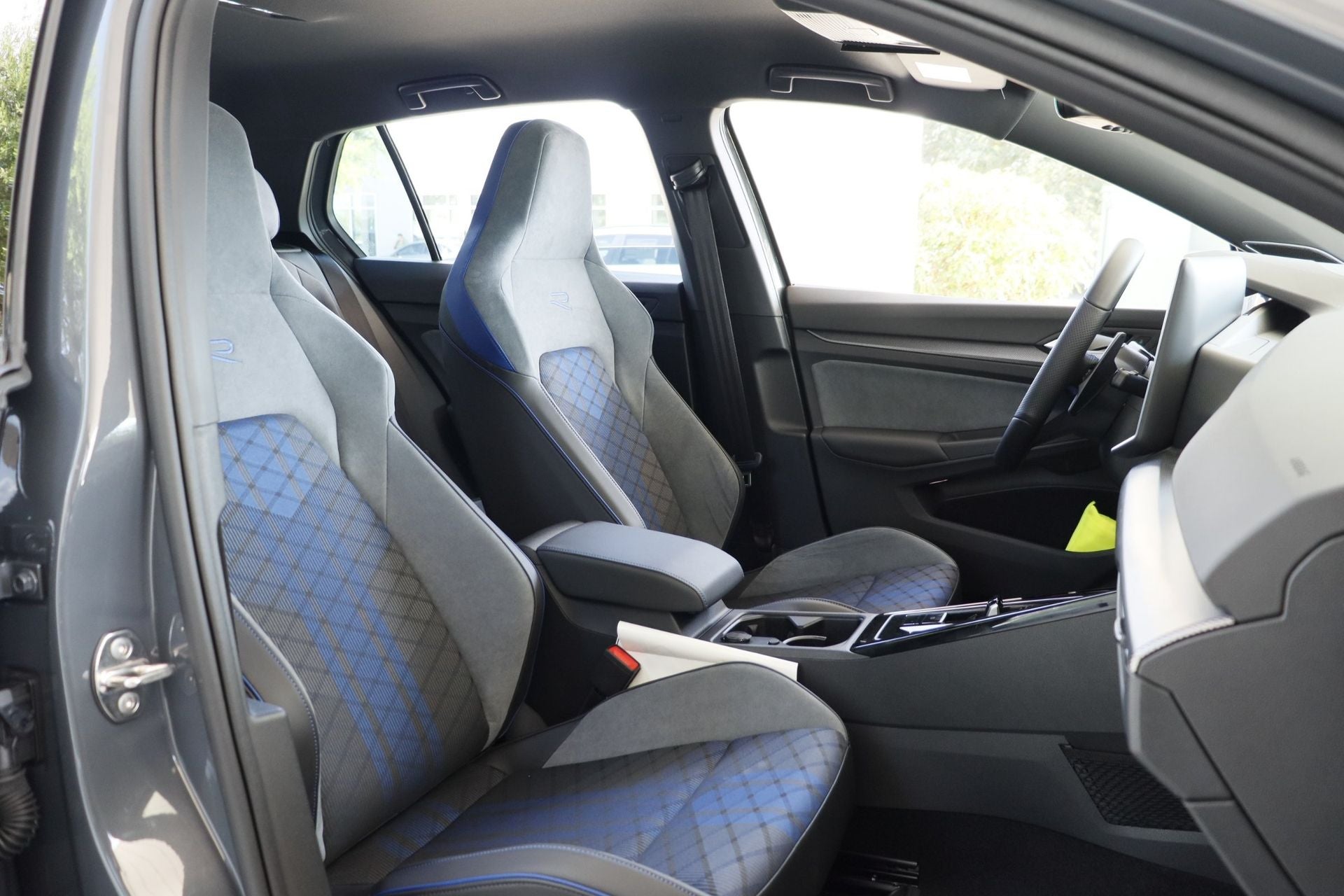 2026 Volkswagen Golf R 2.0T