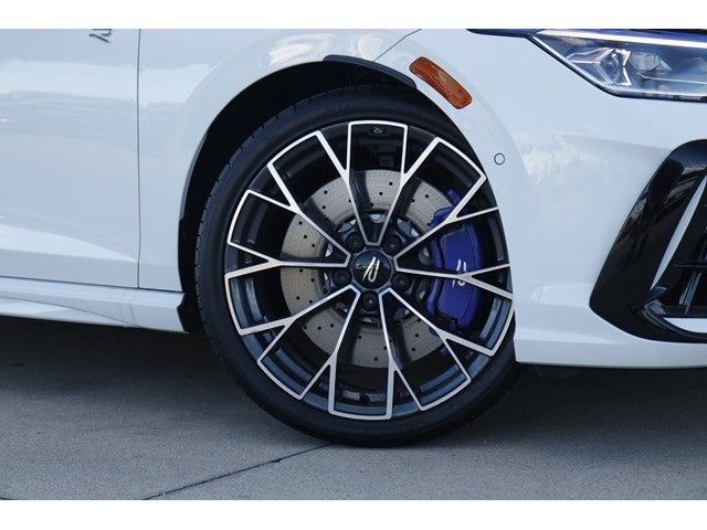 2026 Volkswagen Golf R 2.0T