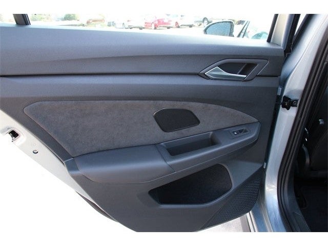 2026 Volkswagen Golf GTI 2.0T SE