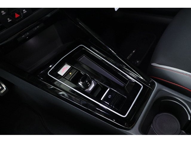 2026 Volkswagen Golf GTI 2.0T Autobahn