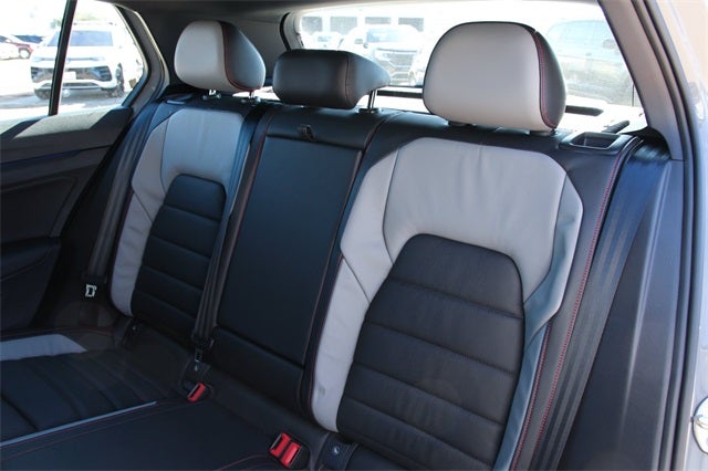 2026 Volkswagen Golf GTI AUTOBAHN