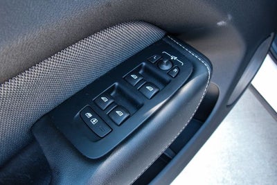 2022 Volvo XC60 Recharge Plug-In Hybrid T8 Polestar