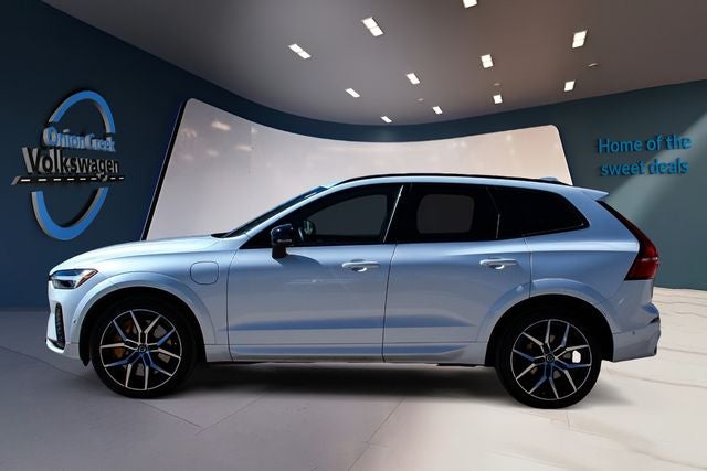 2022 Volvo XC60 Recharge Plug-In Hybrid T8 Polestar