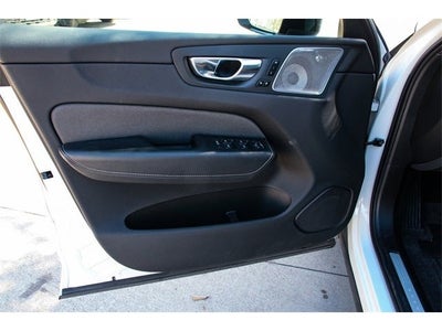 2022 Volvo XC60 Recharge Plug-In Hybrid T8 Polestar