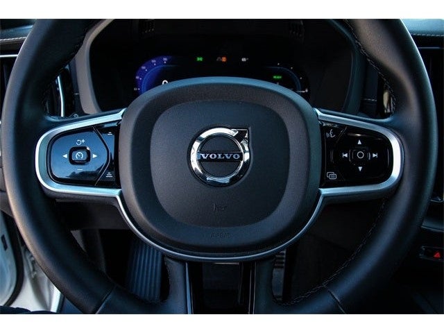 2022 Volvo XC60 Recharge Plug-In Hybrid T8 Polestar