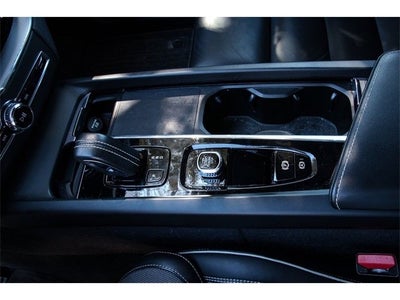 2022 Volvo XC60 Recharge Plug-In Hybrid T8 Polestar