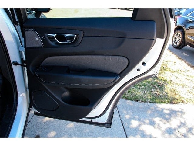 2022 Volvo XC60 Recharge Plug-In Hybrid T8 Polestar