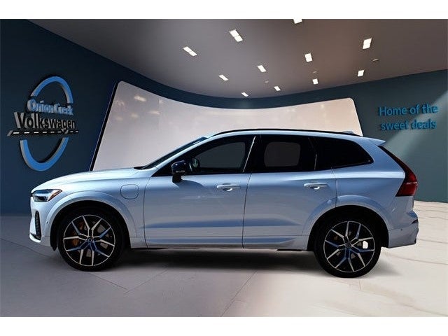 2022 Volvo XC60 Recharge Plug-In Hybrid T8 Polestar