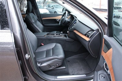 2023 Volvo XC90 B6 Plus 7-Seater