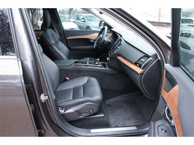 2023 Volvo XC90 B6 Plus 7-Seater