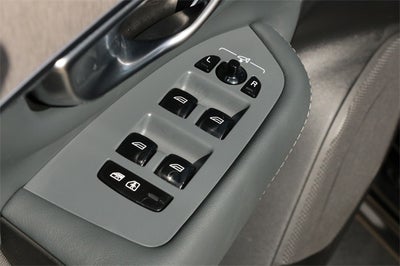 2024 Volvo XC90 Recharge Plug-In Hybrid Ultimate