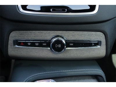 2024 Volvo XC90 Recharge Plug-In Hybrid Ultimate