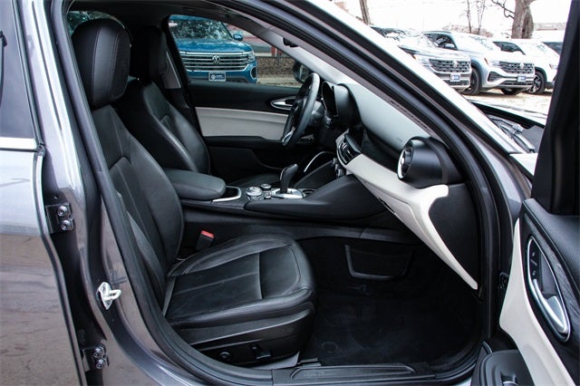 2021 Alfa Romeo Giulia Sprint