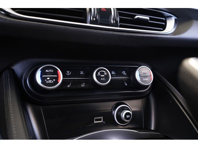 2023 Alfa Romeo Stelvio Veloce